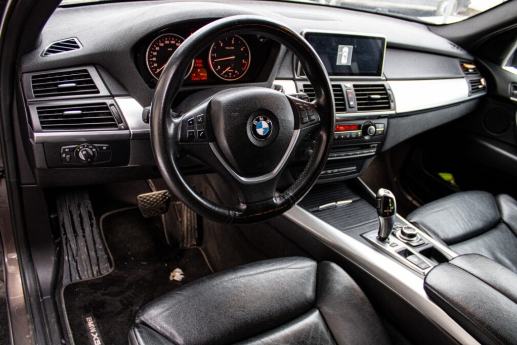 BMW X5 xDrive40d PO ROZVODOCH - 8