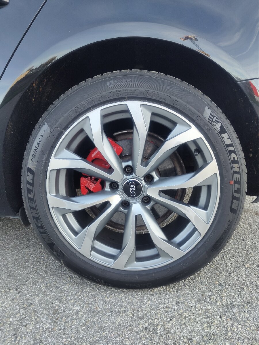 AUDI A4 B8.5 2.0 TDI 2013 - 8