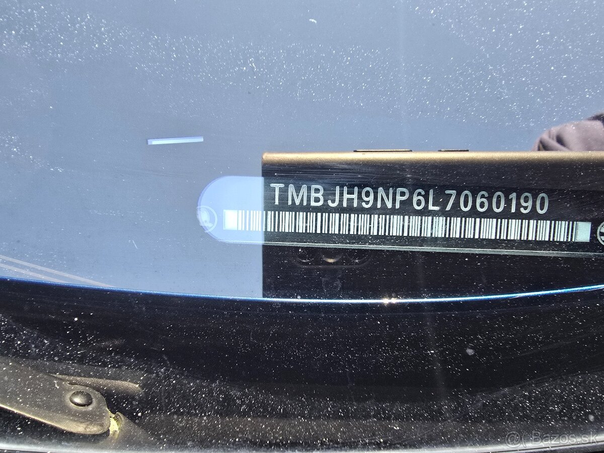 Predám superb kombi 2.0tdi 110kw - 8