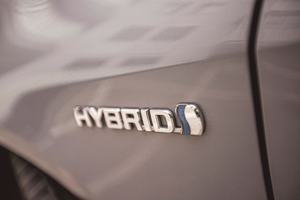 Toyota Corolla Combi TS 2.0 Hybrid GR Sport, DPH - 8