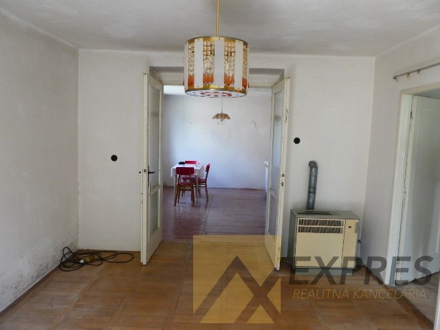 RK EXPRES - na predaj 2 izbový tehlový byt v Handlovej. - 8