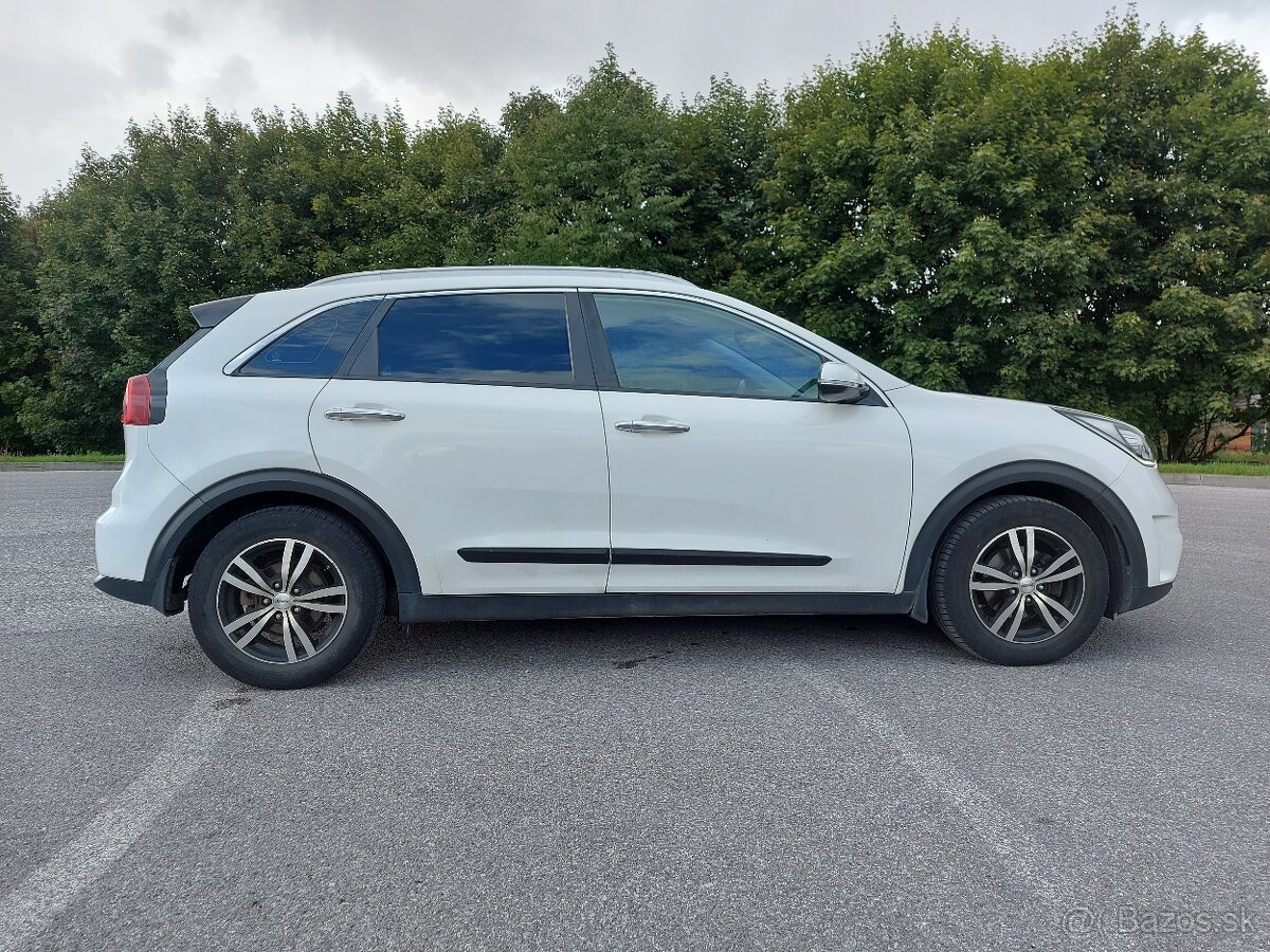 KIA Niro 1.6 GDi Hybrid Gold - 8