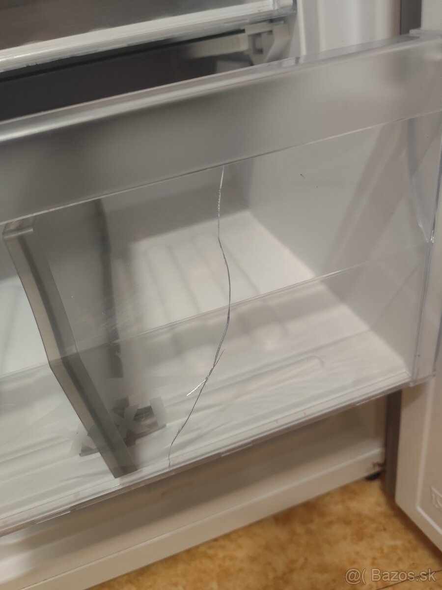 Kombinovaná chladnička Whirpool - 8