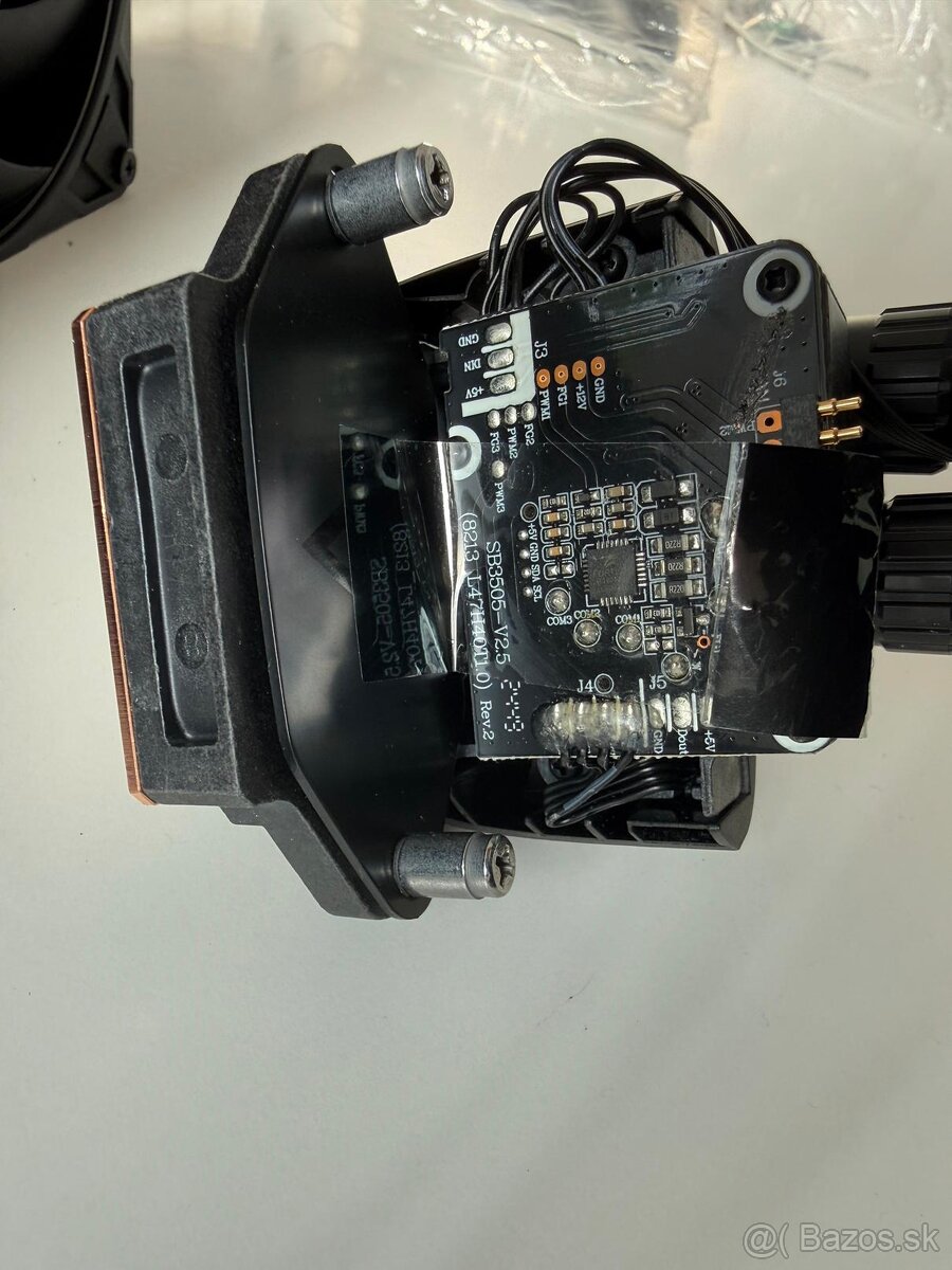 ARCTIC Liquid Freezer III Pro 360 čierna - 8