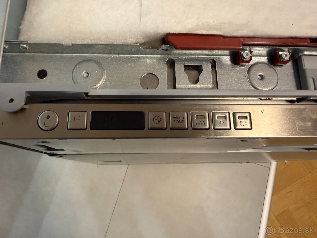 Umývačka Whirlpool Powerclean - 8