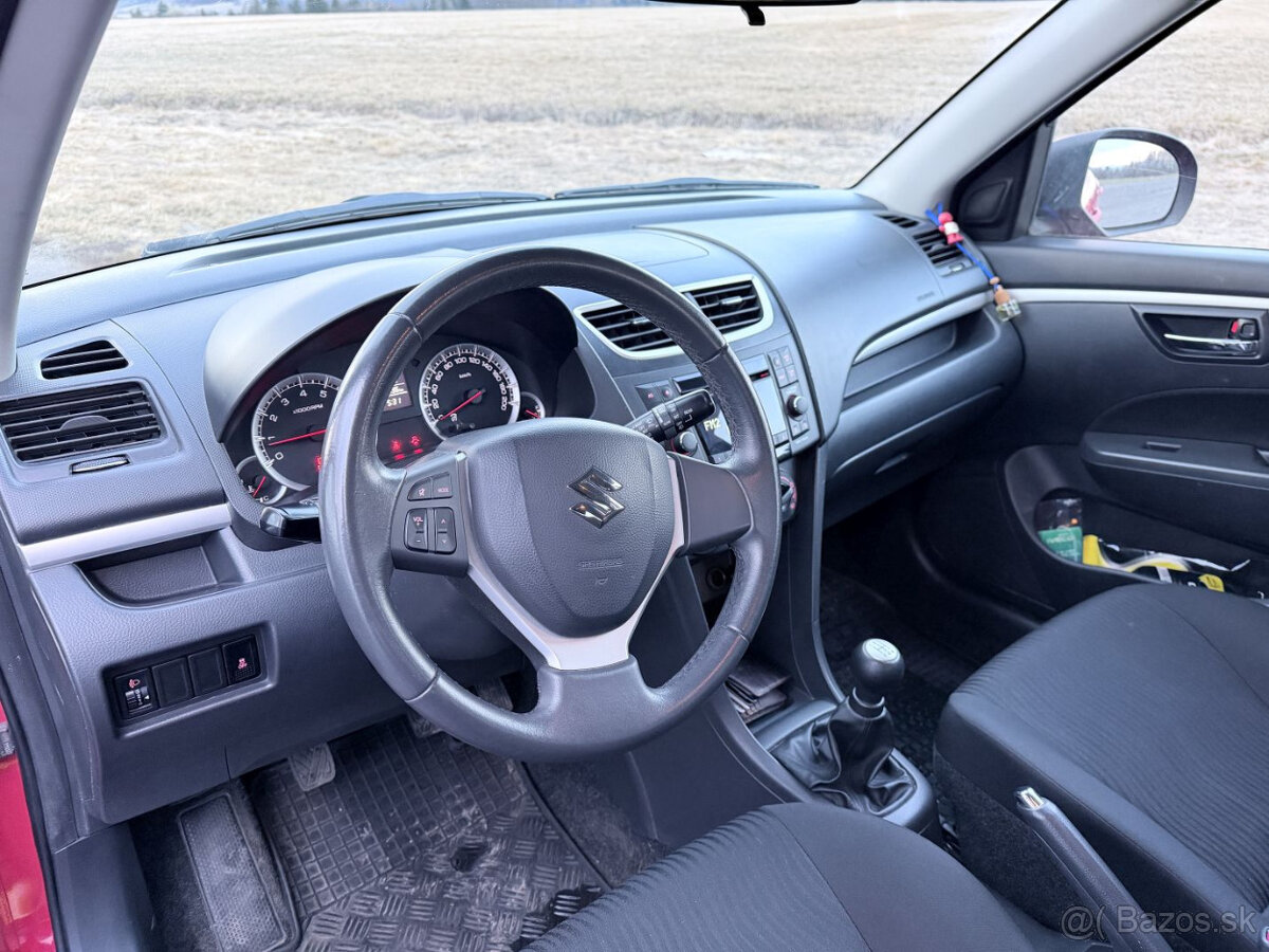 Suzuki Swift 1.2 69 kW - 8