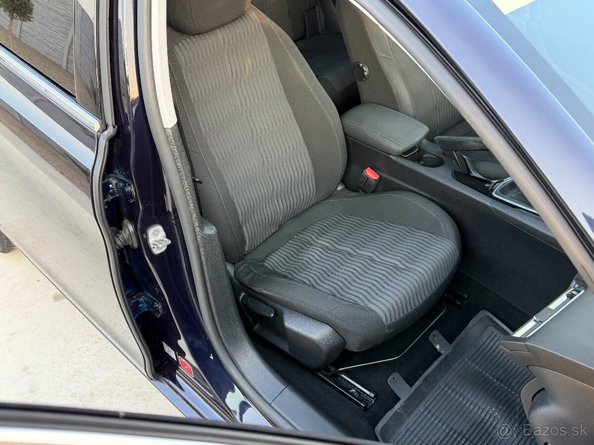 Peugeot 308 Break/SW SW 1.2 e-THP 130k Active - 8