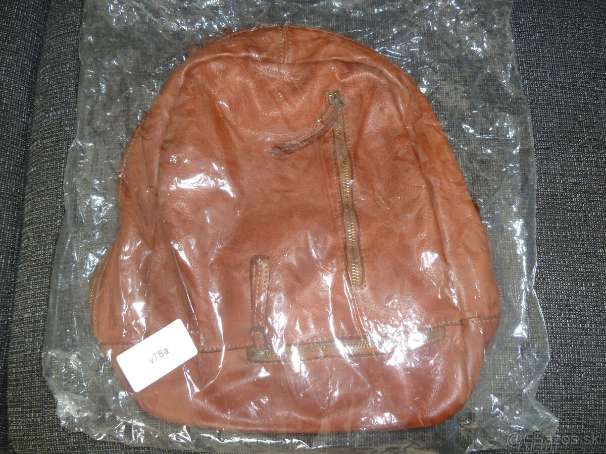 Dámsky kožený ruksak - 8