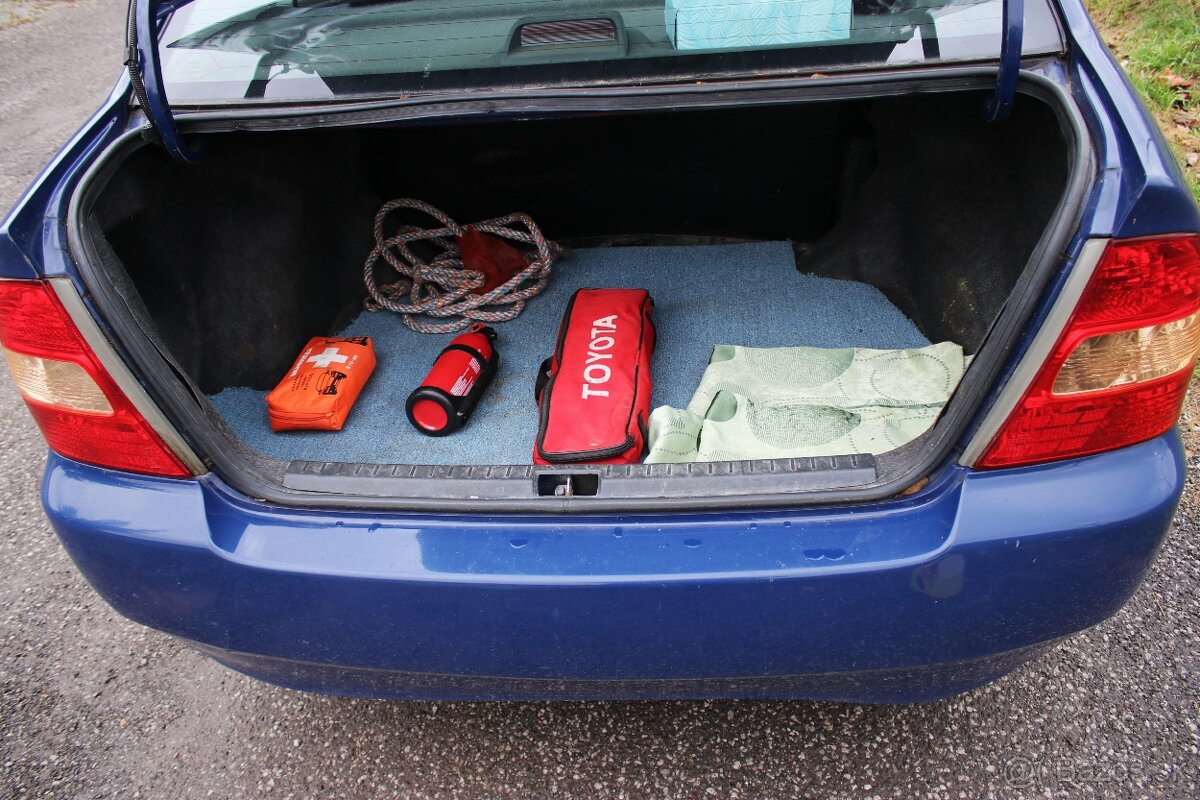 TOYOTA COROLLA 1,4 VVT-I 71KW/97PS ROČNÍK 2003 - 8