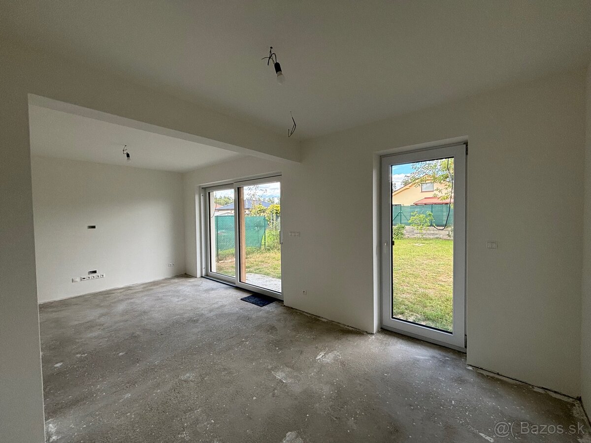 Predaj: 3 izbový RD Malacky - 8