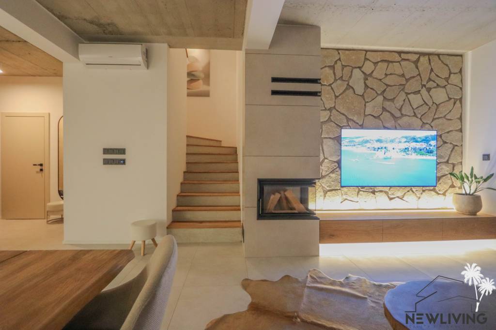 Na prenájom 4iz. nadštandardná novostavba RD s garážou v obc - 8