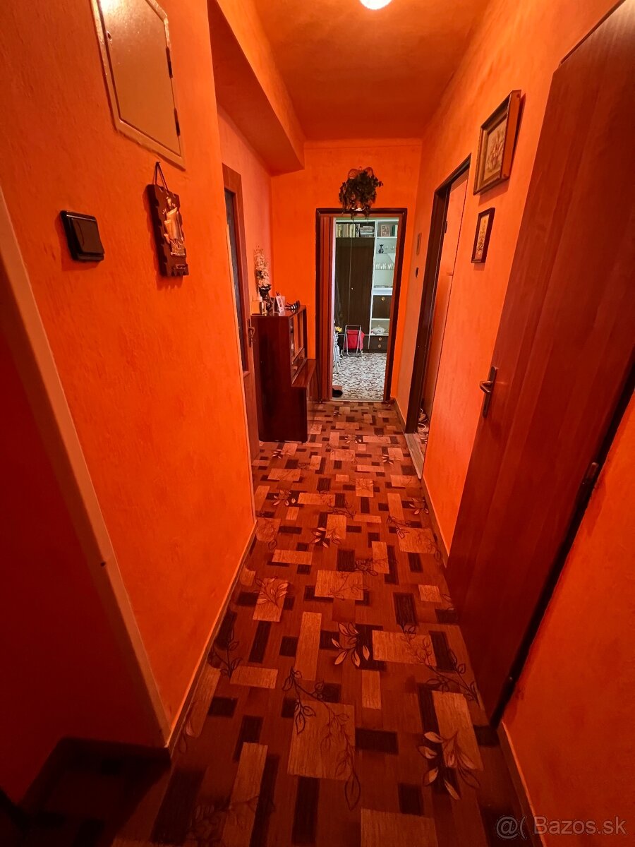 Na predaj 3 izbový tehlový byt, Dvory nad Žitavou - 8