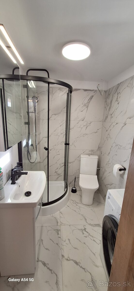 PREDAJ - 3-izbový RD - Blatné - 8