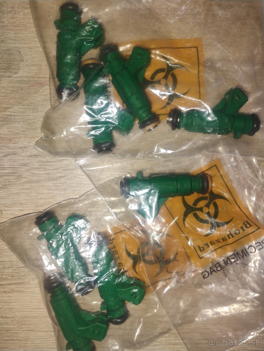 Predám vstrekovaciu rampu a vstrekovače z ML 55 AMG - 8