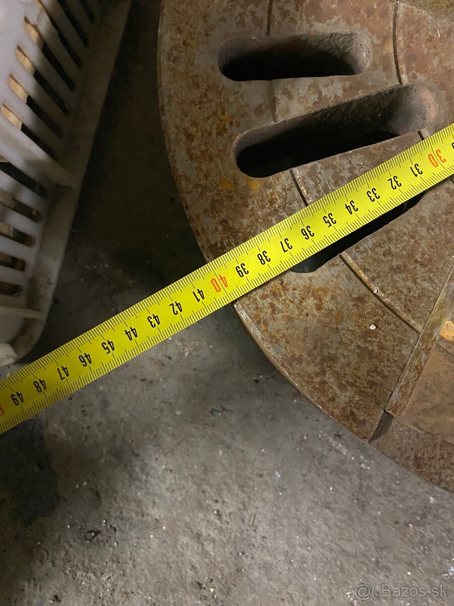 Skľučovadlo na sústruh nastaviteľné - 8