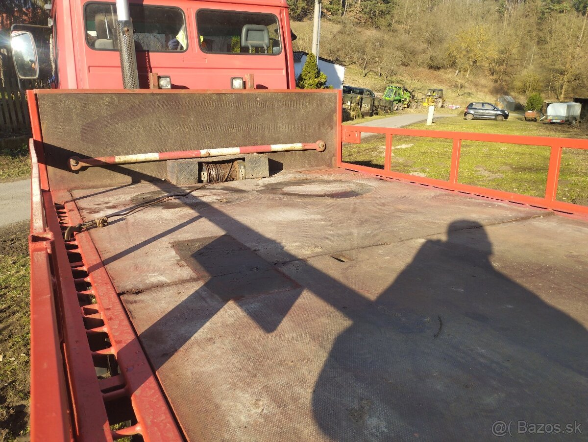 Odtahovy special Mercedes Benz - 8