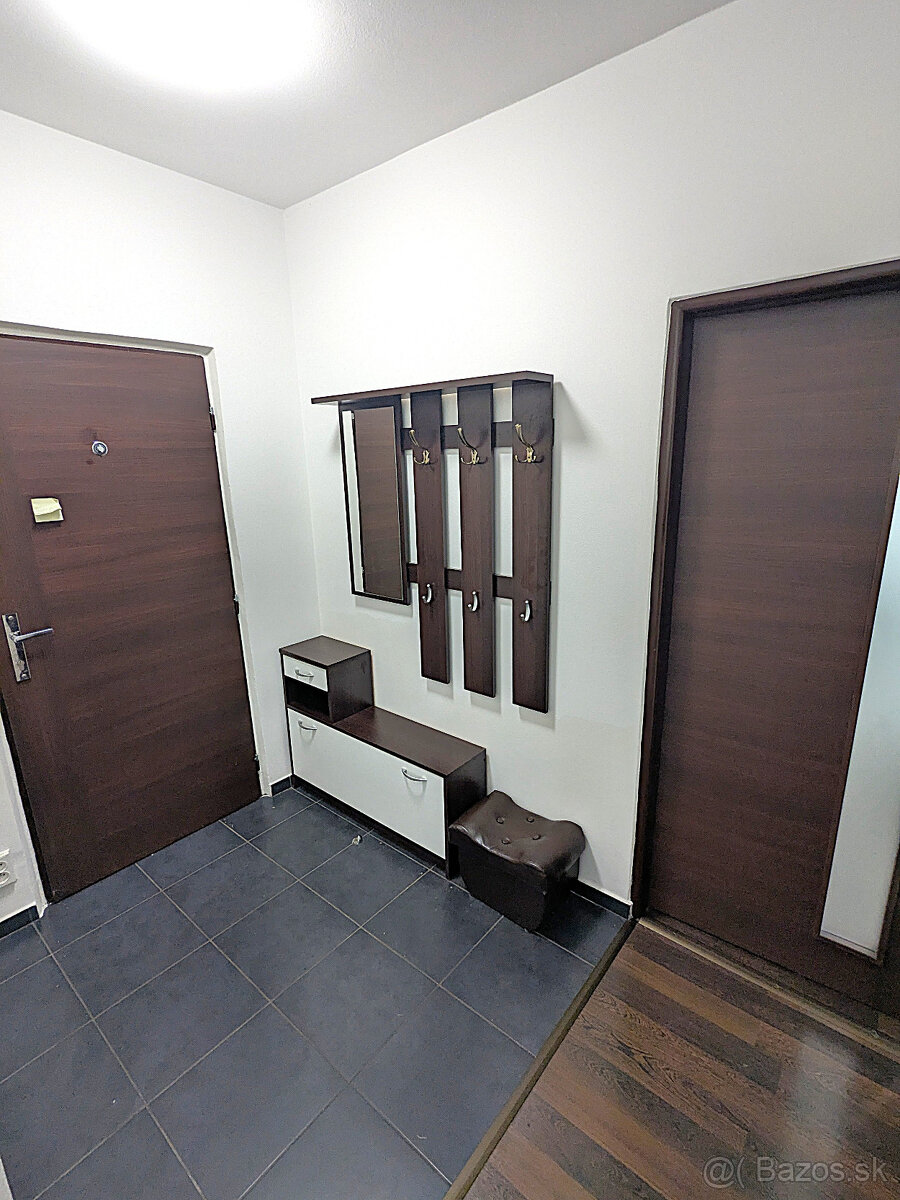 Prenájom 2 i. blízko Centra, Ludmanská, rek., LO, zariadený - 8