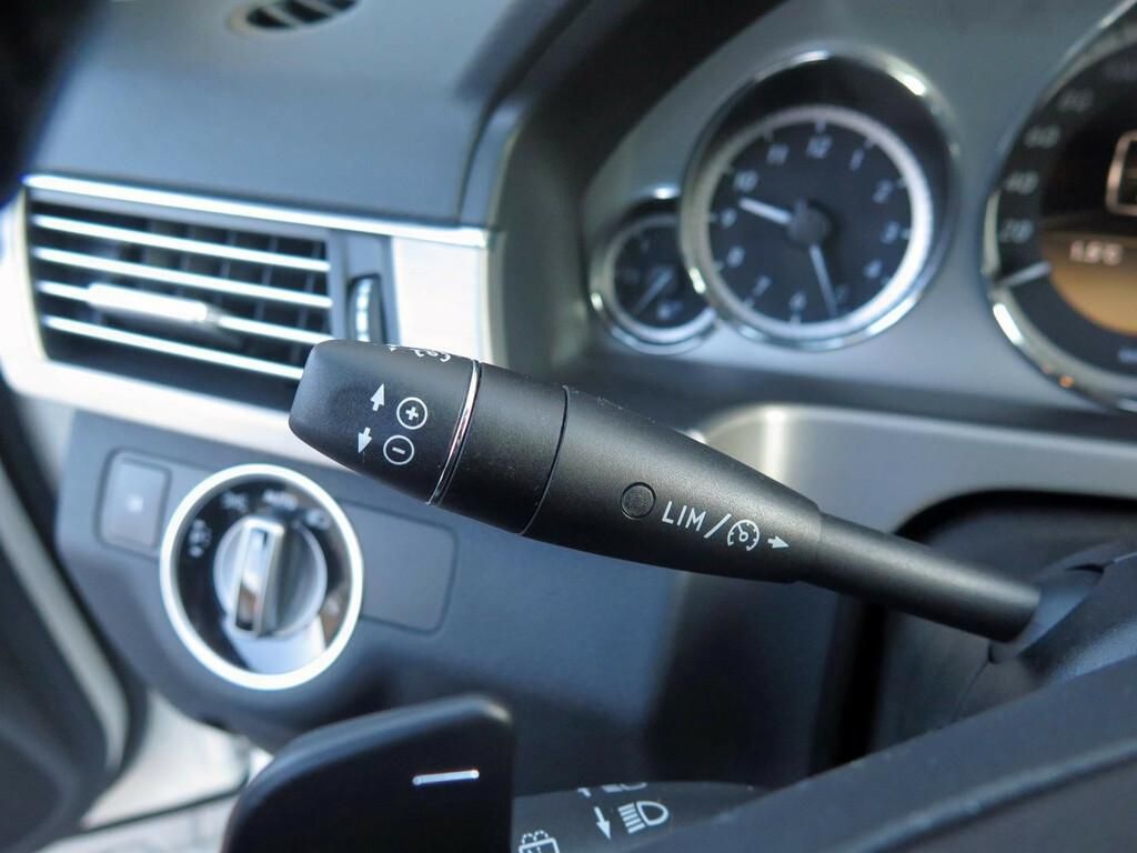 Mercedes E200 T W212 avantgarde automat - 8