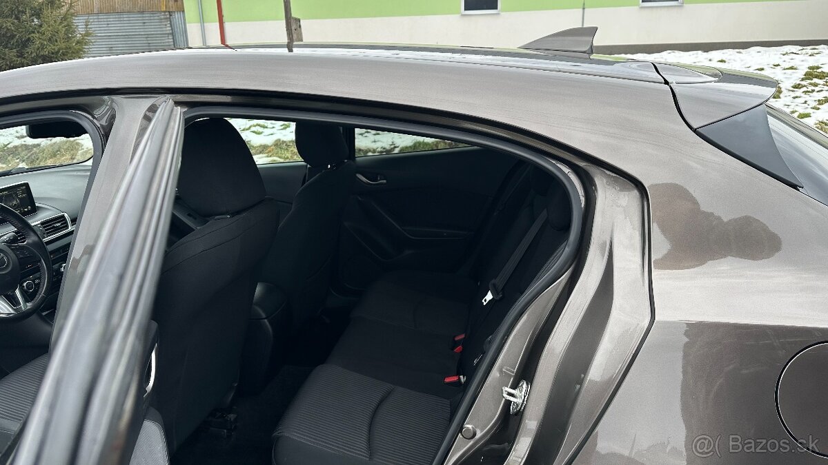 Mazda 3 2.0 Skyactive - G120 Attraction - 8