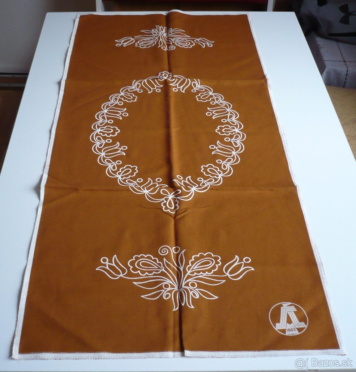 obrúsky a obrusy - 8