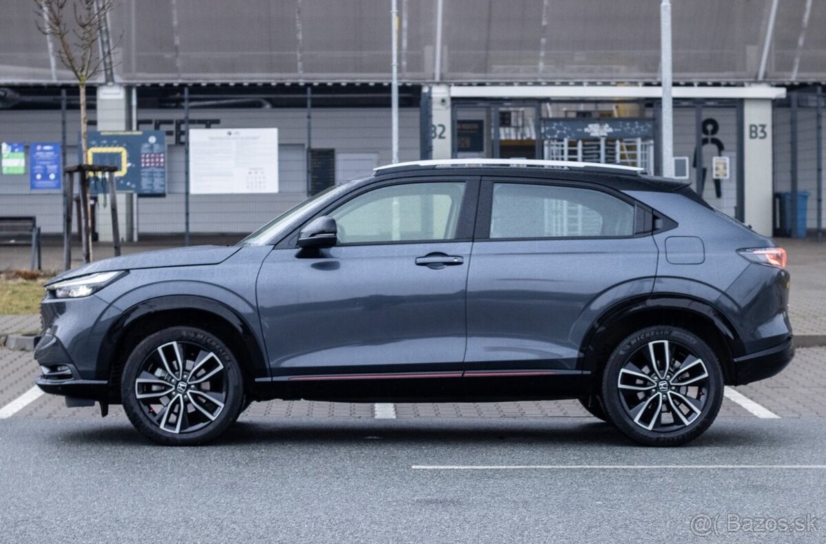 Honda HR-V E:HEV 1.5 i-MMD (2024) - 8