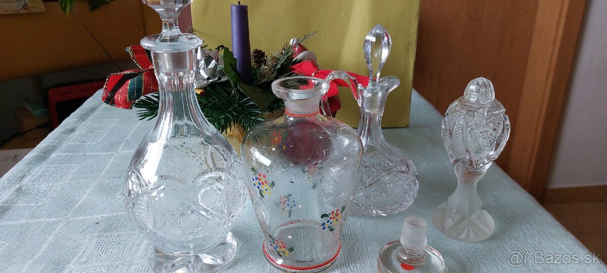 Porcelán mix a brús.sklo a knihy - 8