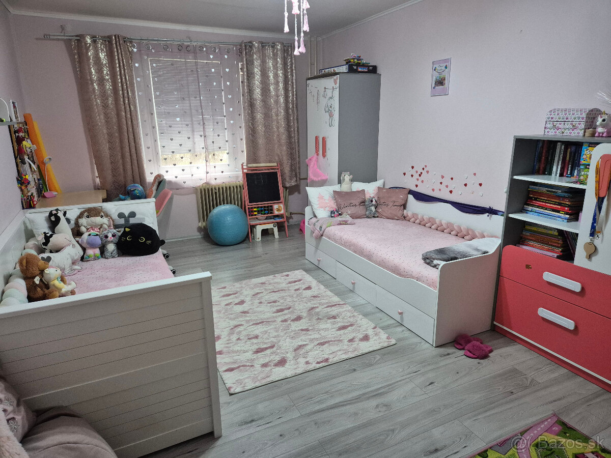Predám nadštandartný 3. izbový byt so zariadením - 8