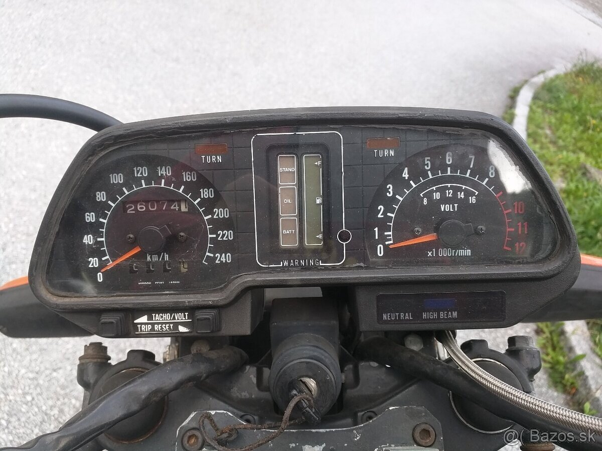 Predam kawasaki gpz 1100 rok 1982 vstrekovanie - 8