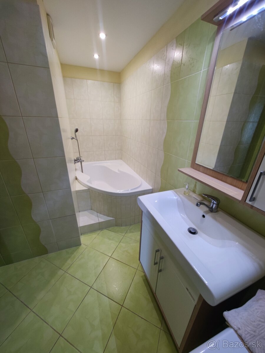 ✅3.5 izbový veľkometrážny byt, KOMPLET REKONŠTRUKCIA - 8