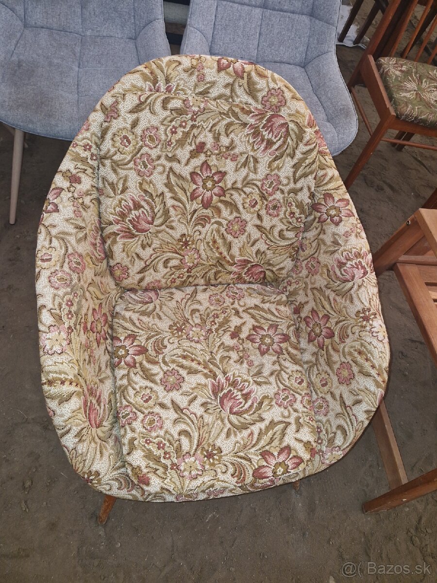 Stoličky kresla nabytok - 8