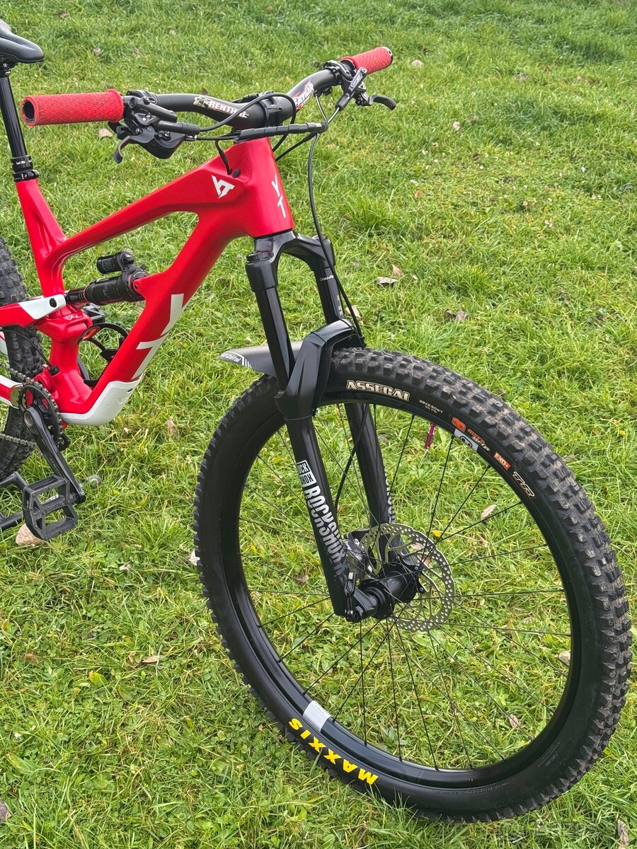 YT JEFFSY UNCAGED - 8