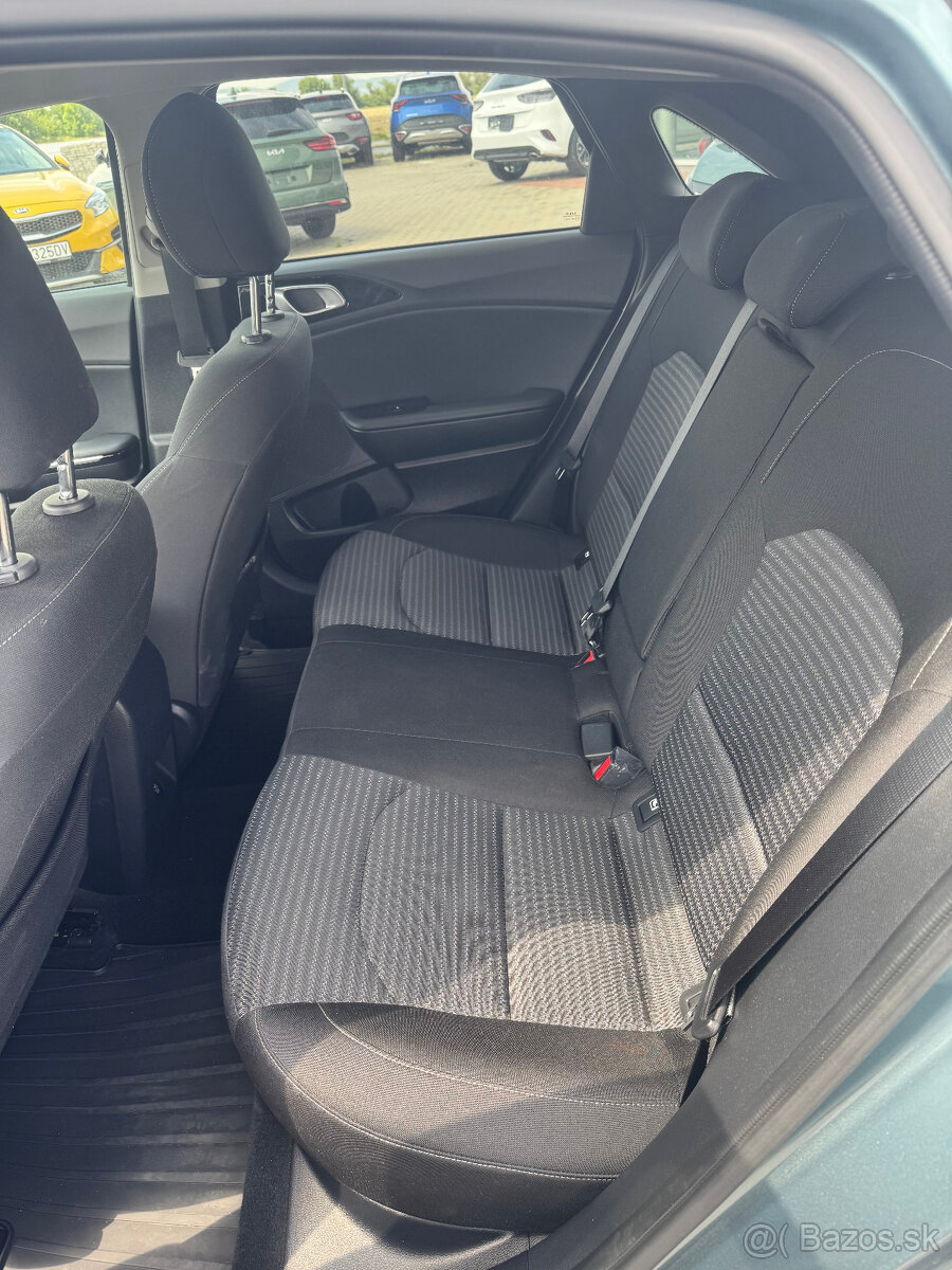 Ceed 1,5 T-GDi M6 GOLD Led pack MY25 - 8