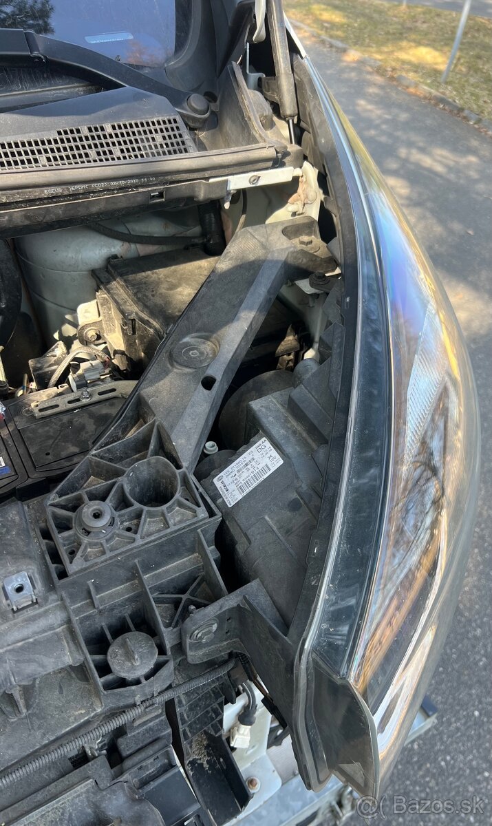 Opel vivaro 1,6dci - 8