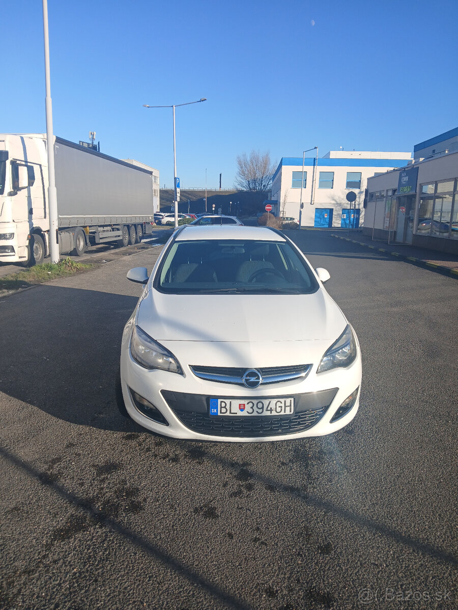 Opel Astra 1.7 CDTI - 8