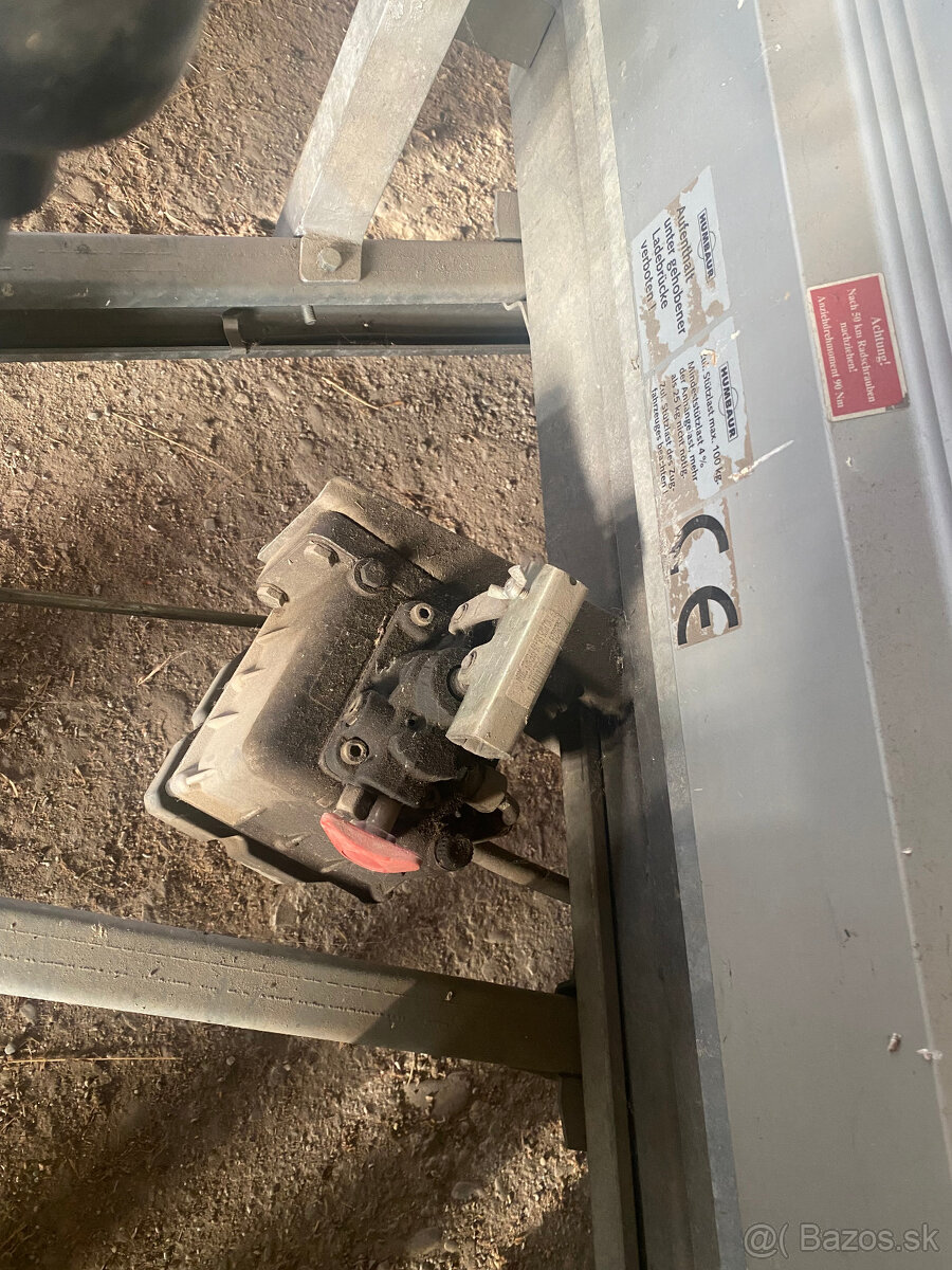 Predám 2x Nákladný príves zn. Agados - 8