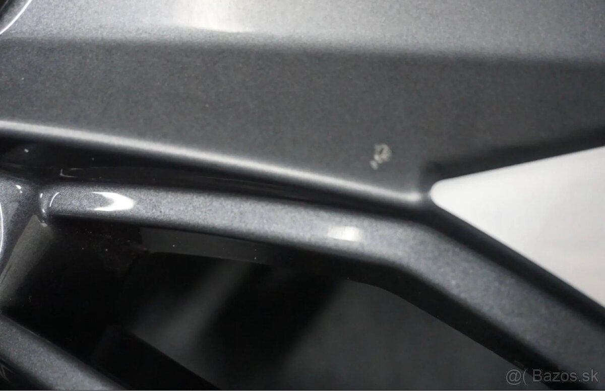 ORIGINÁLNÍ ALU KOLA VW ID4 HAMAR - 8