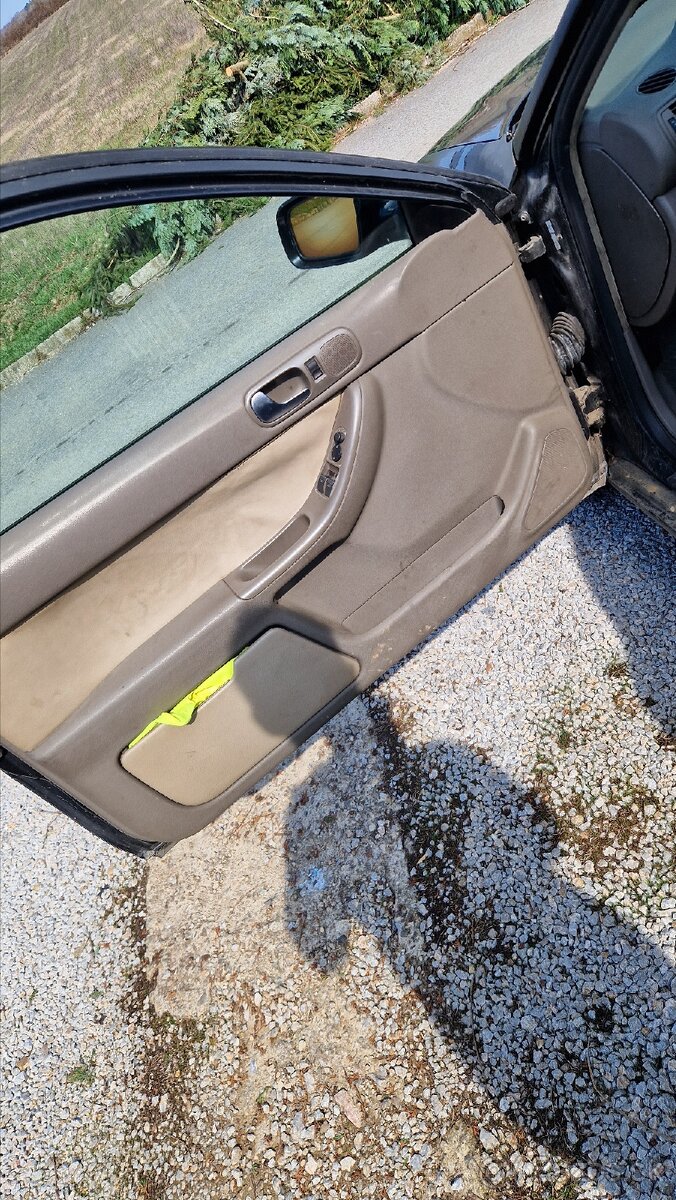 Rozpredam audi a3 8l 96kw asz - 8