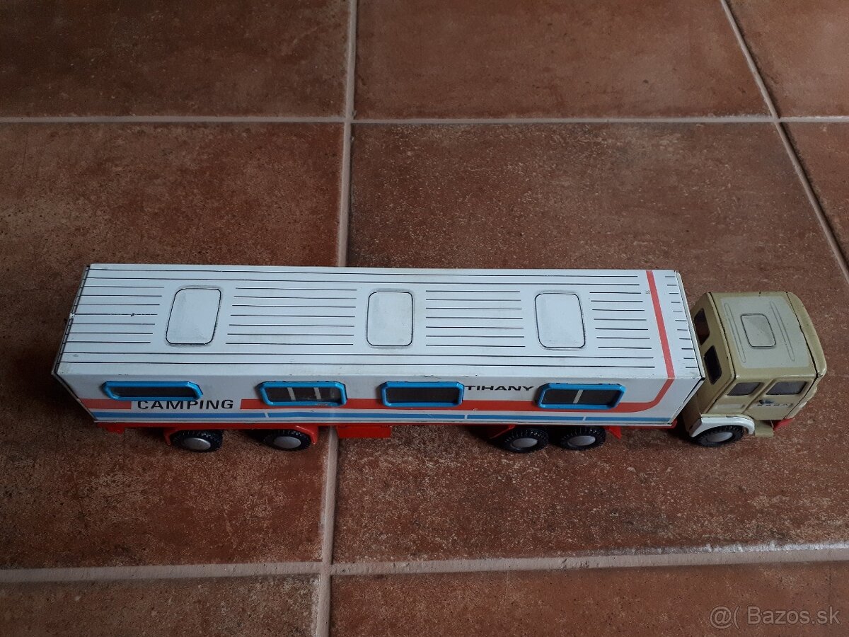 Stara hracka Madarsko - Kamion Raba - 8