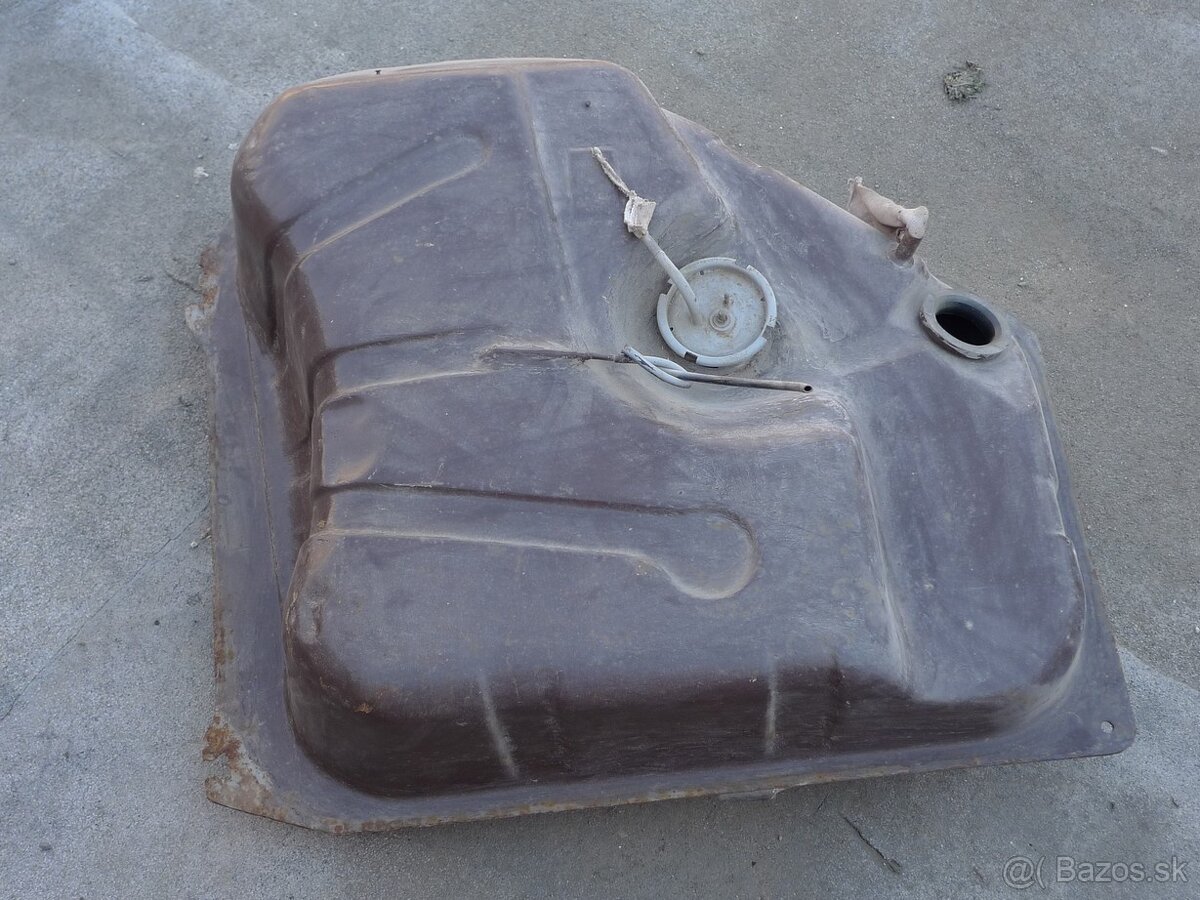 FORD SIERRA náhradné diely - 8