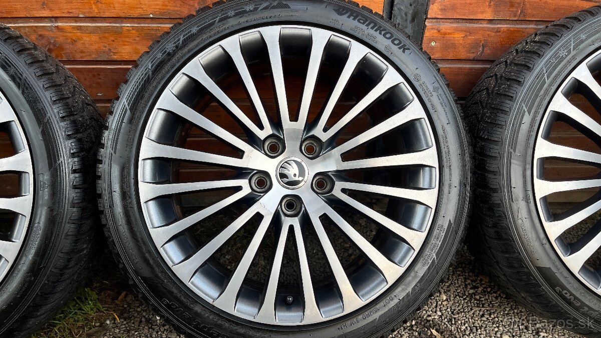 Zimná sada 5x112 r18 skoda Octavia 4 - 8