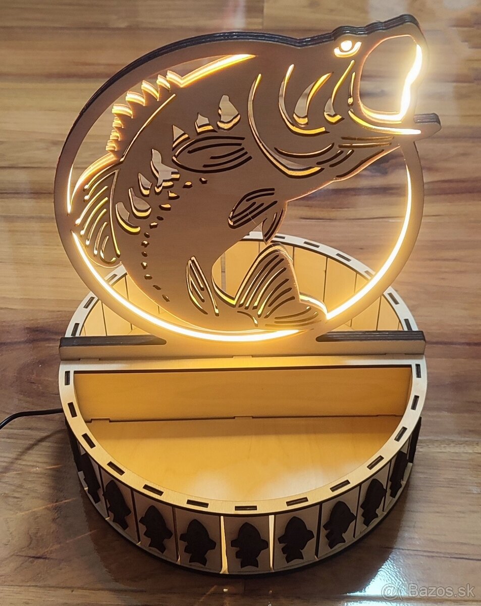 Gravírovanie a zhotovenie drevených darčekových predmetov - 8