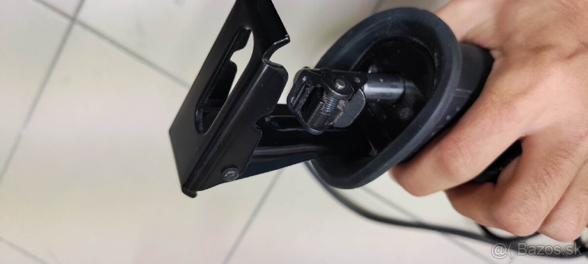 Predam chvostovu pilu Bosch GSA 1100 E - 8