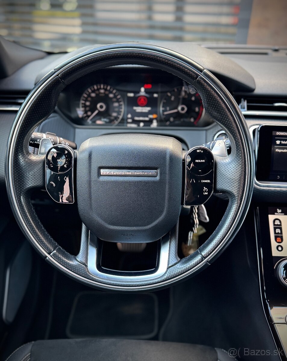 LAND ROVER RANGE ROVER VELAR 3.0D V6 300PS 4WD R-Dynamic - 8
