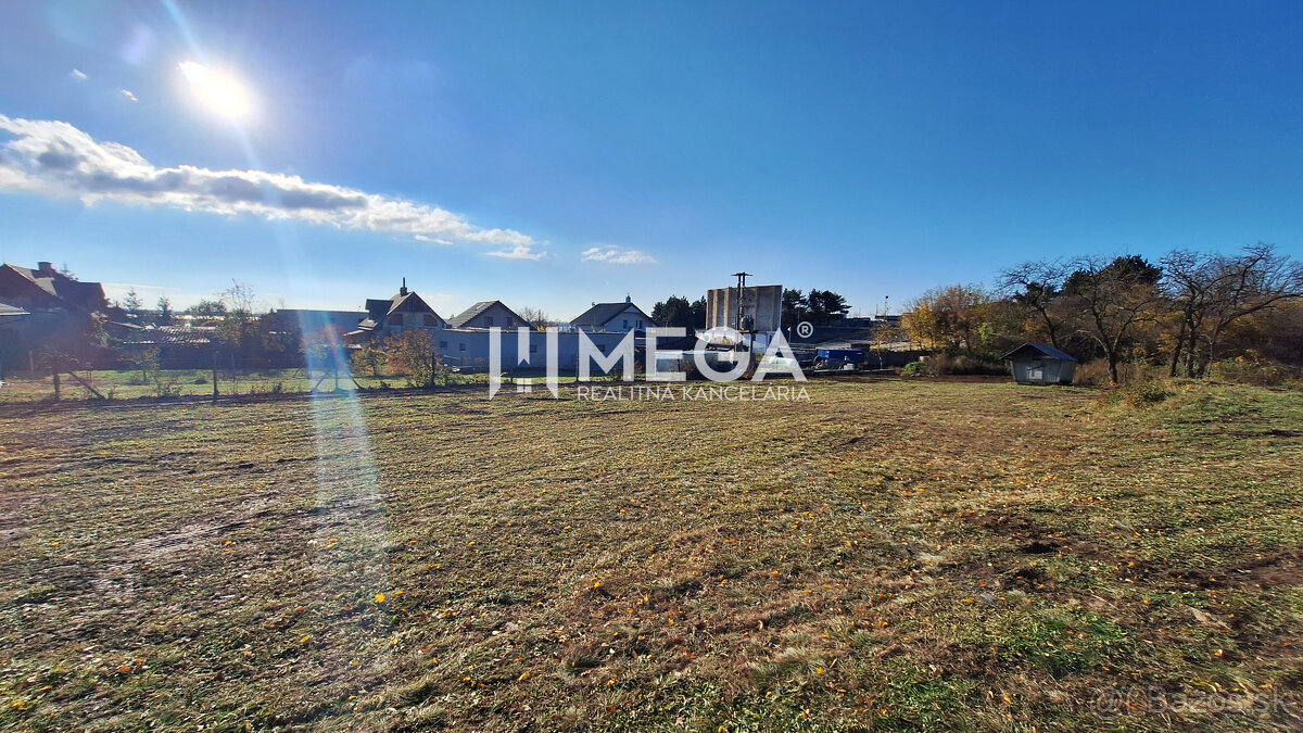 EXKLUZÍVNE NA PREDAJ INVESTIČNÝ POZEMOK NA ZEMPLÍNSKEJ ŠÍRAV - 8