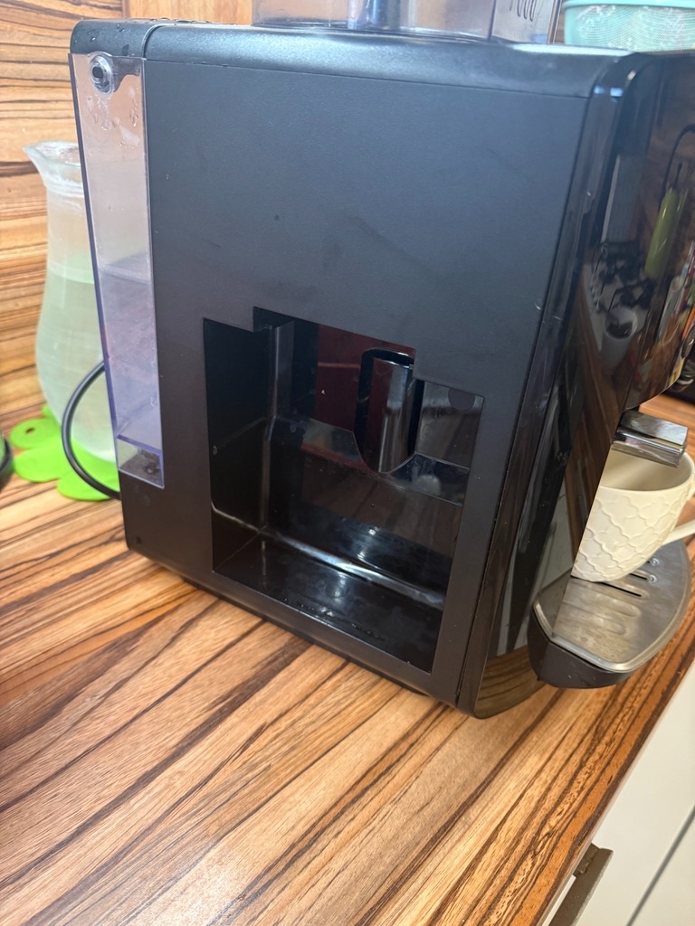 Krups Essential EA817010 čierny - 8