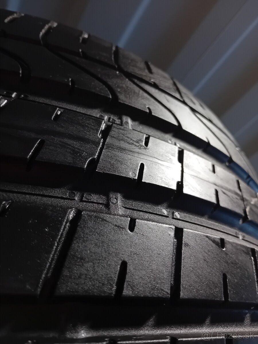 295/35R21 107Y Pirelli Pzero - 8