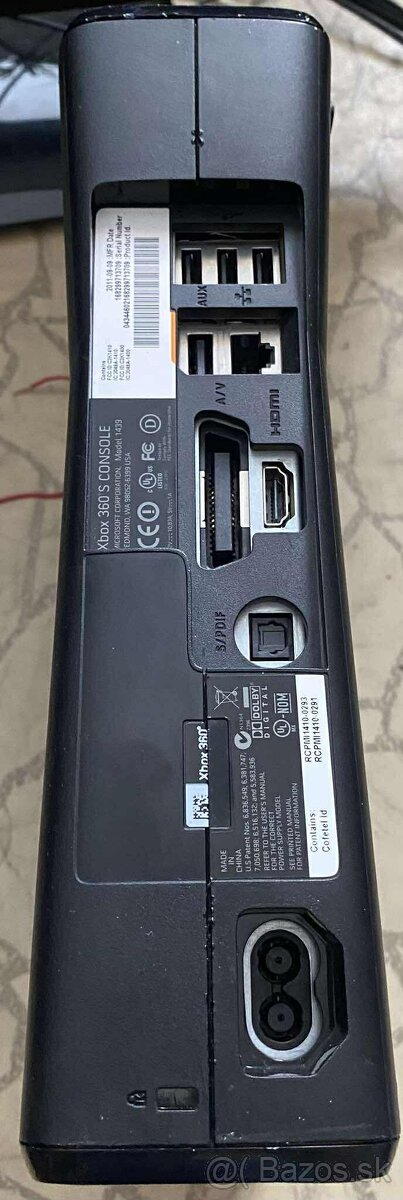 Predám tuto hernú xbox 360 s konzolu - 8