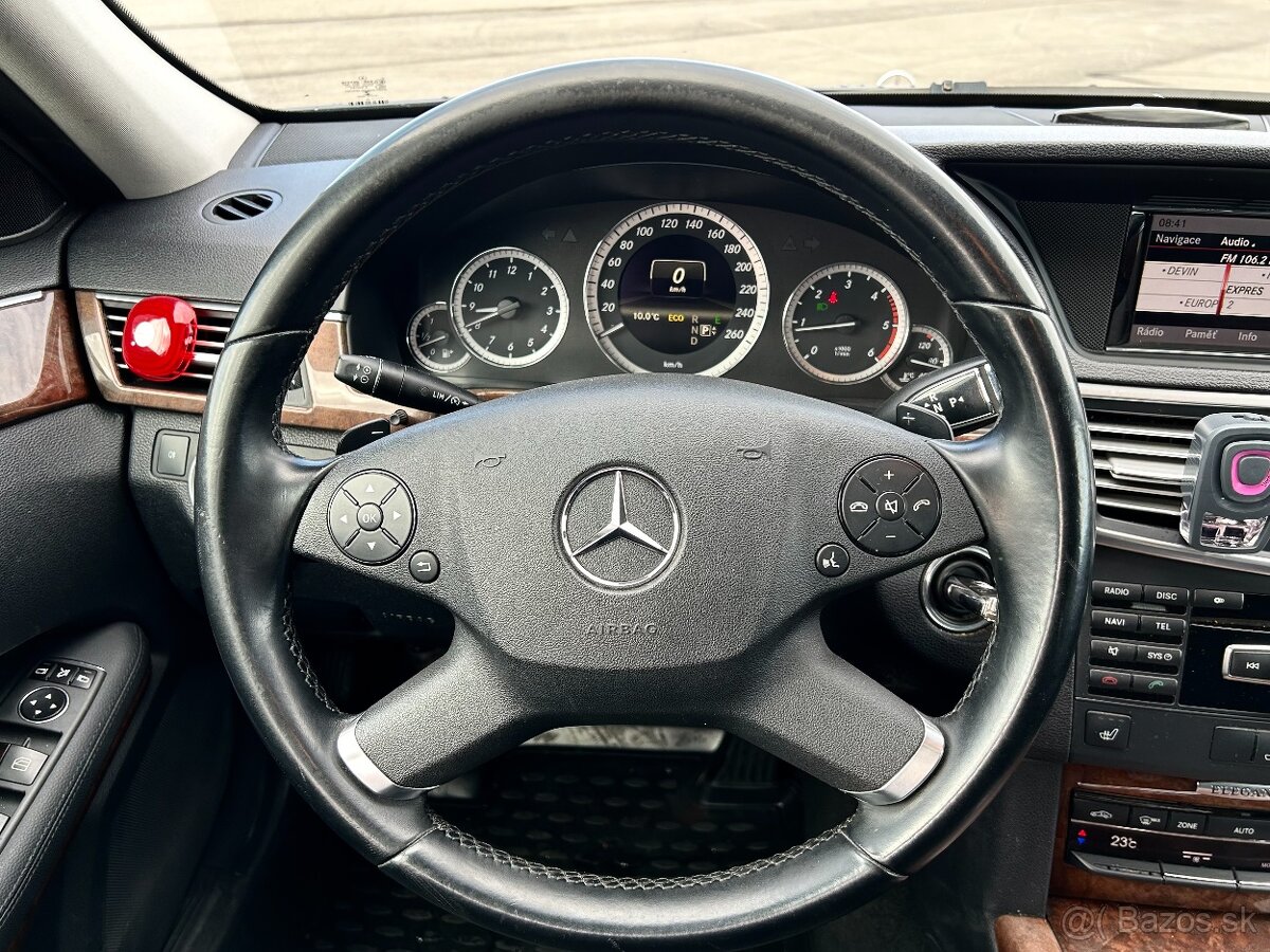 Mercedes-Benz C trieda 10/2012 E-200 CDI Elegance Automat - 8