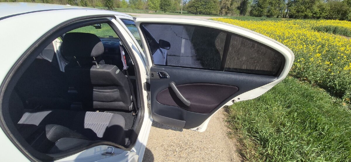 Škoda Octavia 1U - 8