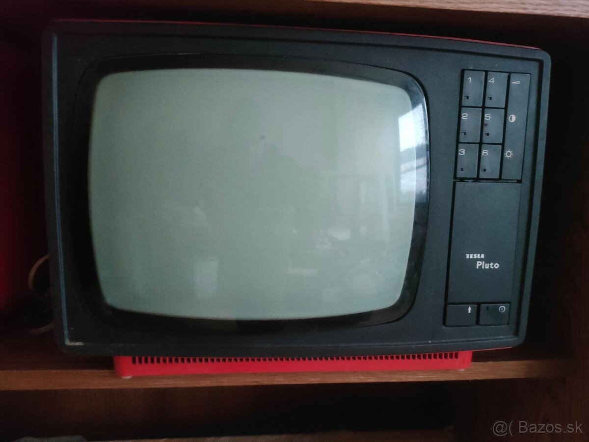Retro televizor - 8